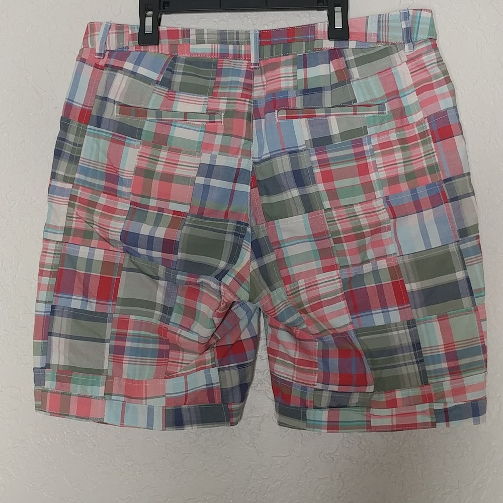 L.L. Bean Favorite Fit Plaid Shorts Size 10 - Picture 3 of 8